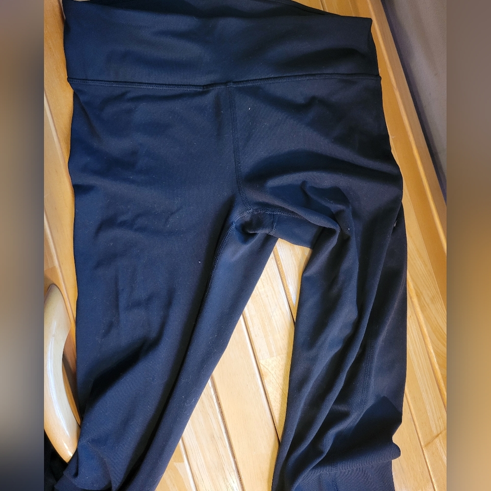 Black High-Waisted Leggings Fabletics